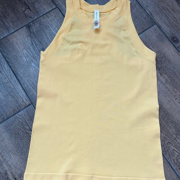 Athleta Renew Seamless Racerback Yellow Tank Women’s Size Small - Picture 2 of 5